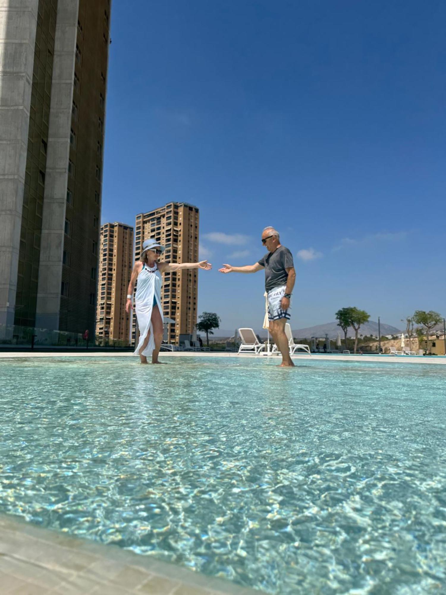 Intempo Sky Luxury Apartment 26 Floor Seaview Benidorm Exterior foto